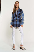 Load image into Gallery viewer, Plaid Chest Pocket Detail Shacket