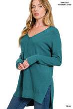 Load image into Gallery viewer, Hi-Low Hem V-Neck Center Seam Sweater