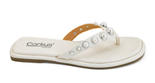 Load image into Gallery viewer, Jump In Sandal - White