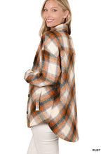 Load image into Gallery viewer, Yarn Dyed Plaid Shacket With Pockets