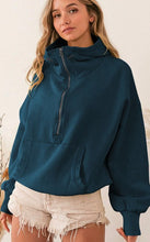 Load image into Gallery viewer, Half Zip Pullover Sweater