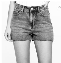Load image into Gallery viewer, High Rise Denim Short -Black