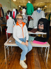 Load image into Gallery viewer, Cropped Puffer Vest- Orange