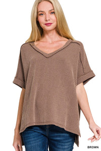 Ribbed V-Neck Tee -Brown