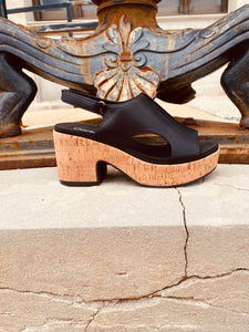 Miss Carley Block Heel- Black