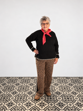 Load image into Gallery viewer, Wool Blend Whip Stitch Sweater Black