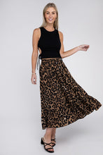 Load image into Gallery viewer, Leopard Maxi Skirt