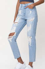 Load image into Gallery viewer, High Rise Distressed Mom Jean